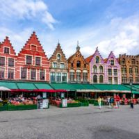 Bruges,,Belgium,-,June,2018:,Cafes,And,Restaurants,On,Brugge